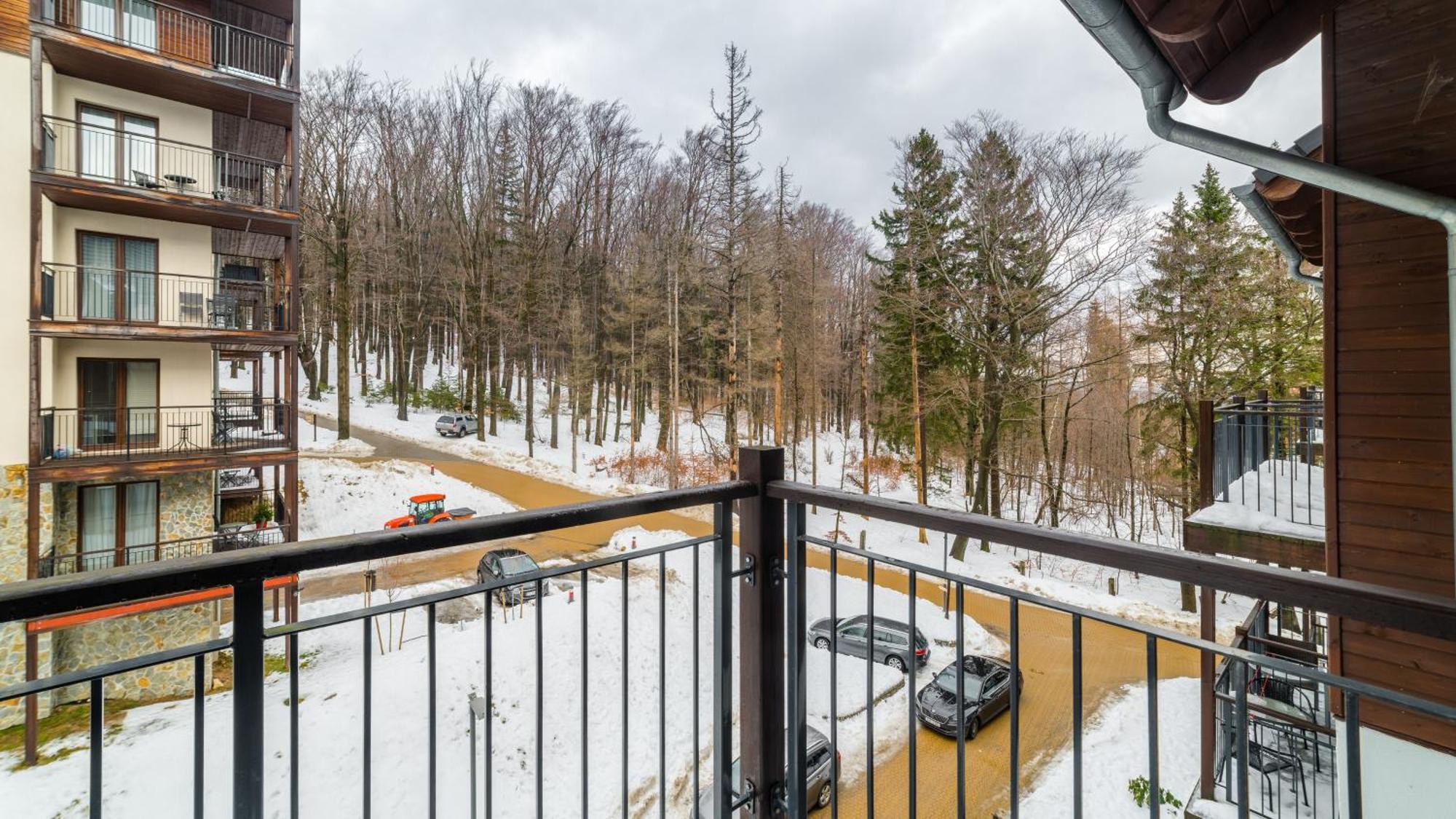 שצ'קלארסקה פוראובה Apartamenty Sun & Snow Resort Sudety מראה חיצוני תמונה