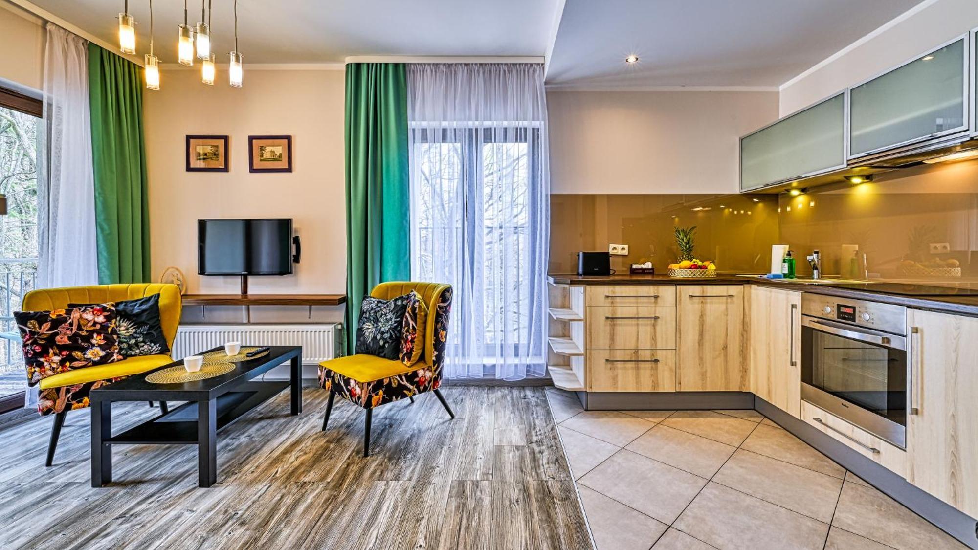 שצ'קלארסקה פוראובה Apartamenty Sun & Snow Resort Sudety מראה חיצוני תמונה