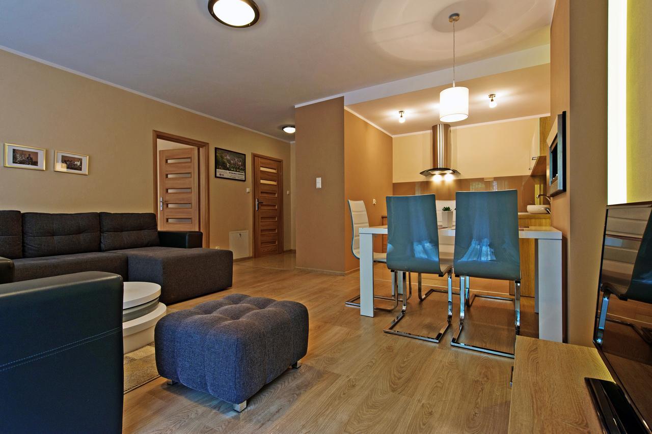 שצ'קלארסקה פוראובה Apartamenty Sun & Snow Resort Sudety מראה חיצוני תמונה